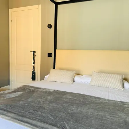 Comecasa 10 Min Walk From Duomo And Policlinico Mangiagalli Milan Exterior photo