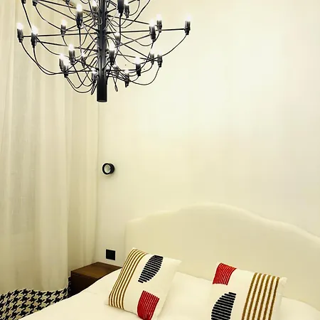 Comecasa 10 Min Walk From Duomo And Policlinico Mangiagalli Milan Exterior photo
