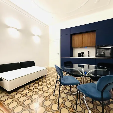 Comecasa 10 Min Walk From Duomo And Policlinico Mangiagalli Milan Exterior photo